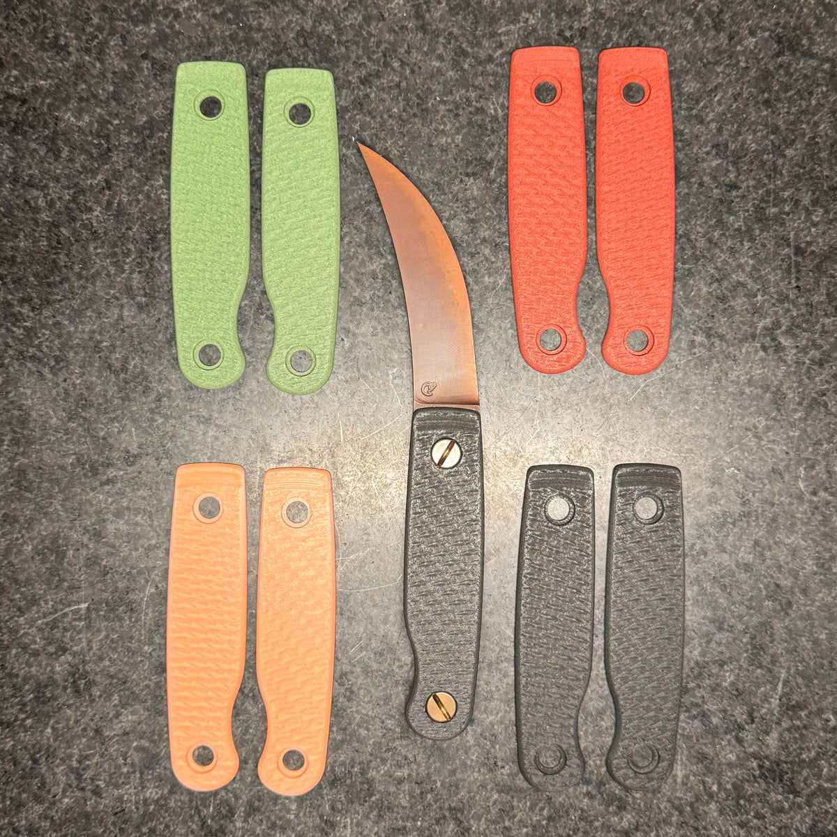 シスレーサンプル Sneakreaper Industries La Bruja 3D Printed Scales – Turner CNC, Inc.